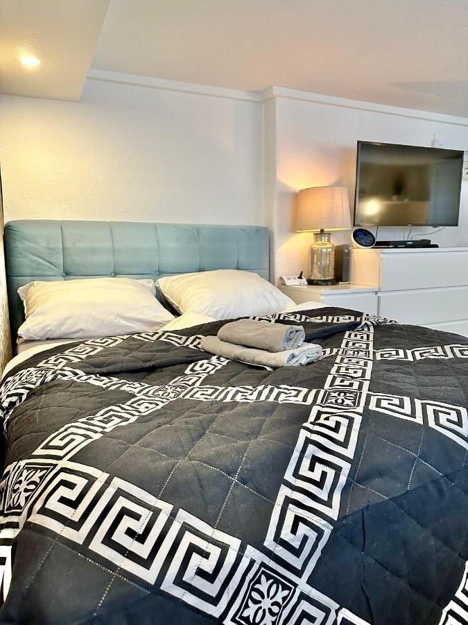 Ruhiges Retreat Souterrain-Apartment Werbach Nahe Pferdemarkt W31 Oldenburg Esterno foto